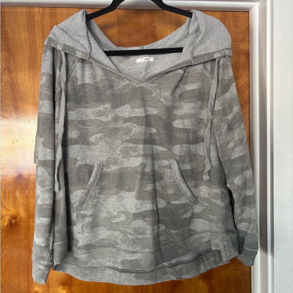 Maurices Gray Camouflage Women's Hoodie